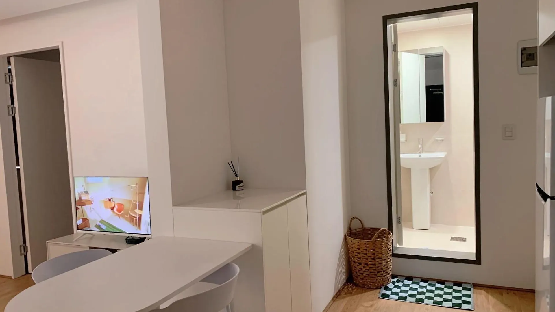 Mangwon Hangang Park House 3 Rooms Or One Room Σεούλ