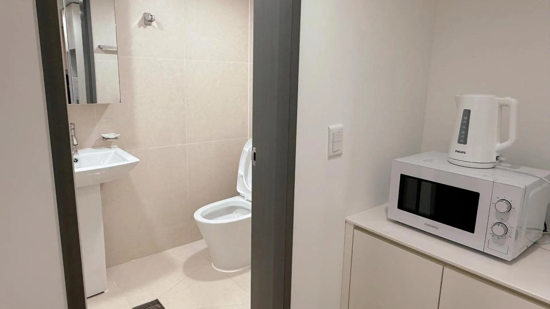 Mangwon Hangang Park House 3 Rooms Or One Room Seoul South Korea